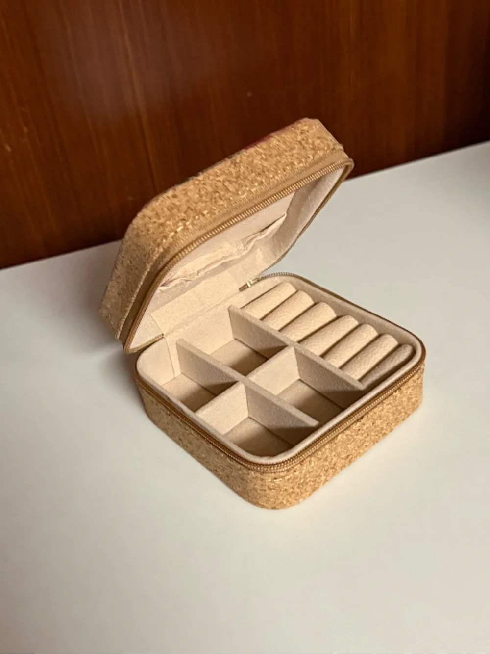 Target compact jewelry